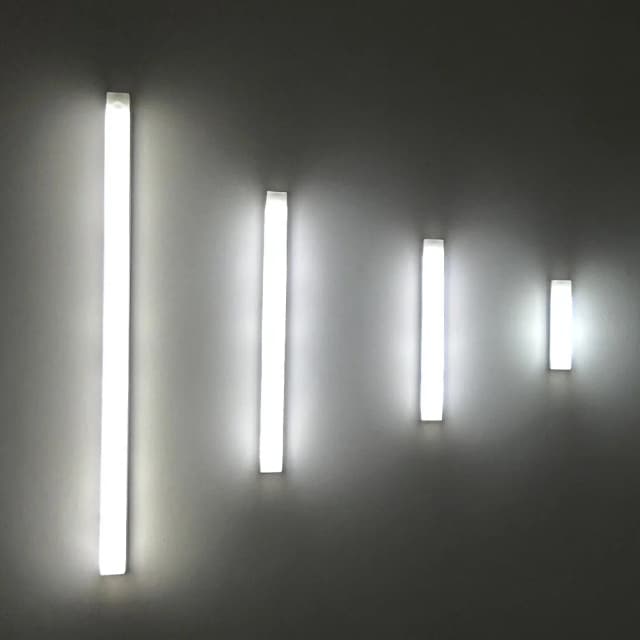 Recarregável led sensor de movimento luz noturna sob o armário lâmpada sem fio para cozinha guarda-roupa cabeceira tira indução barra luz