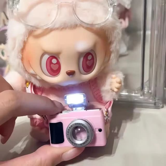 17cm labubu flash câmera algodão boneca acessório decorativo saco de câmera para entusiastas da fotografia e colecionadores