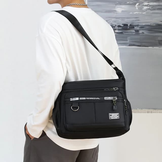 Bolsa masculina de ombro único, adequada para viagens de negócios e trabalho, feita de material de náilon, com alça de ombro única.